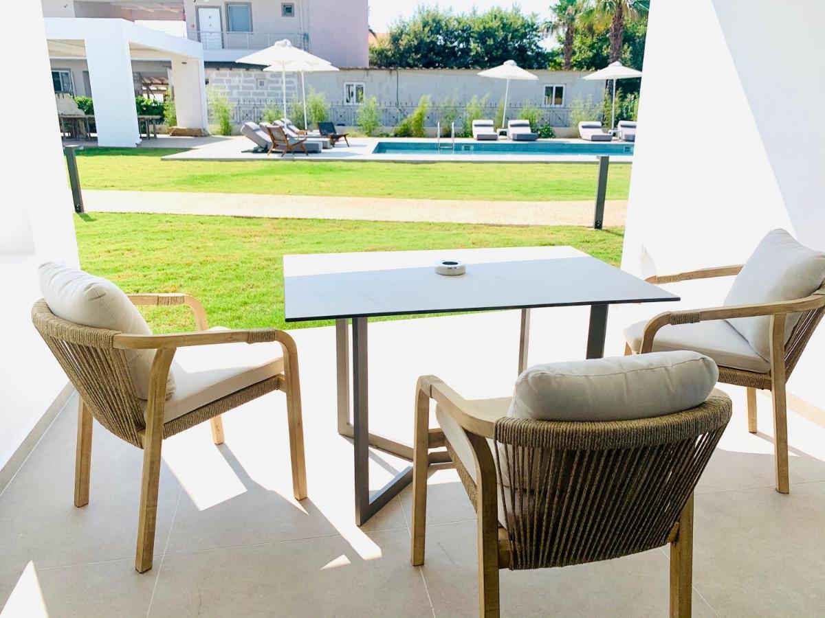 Callisti Suites Сарті Екстер'єр фото